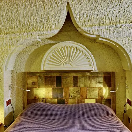 Seki Cave Hotel, Wake Up To Hot Air Balloons Hotel Göreme